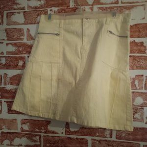 ANNIE USA YELLOW  PLEATED SKIRT